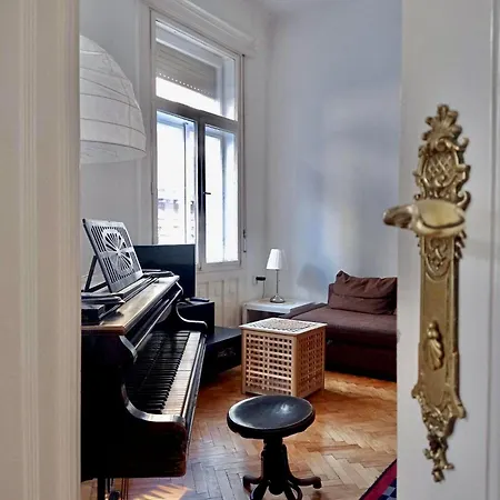 아파트 Grand Piano At Astoria 부다페스트